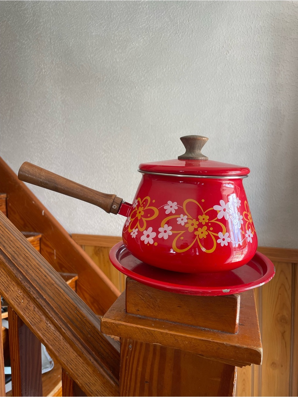 Retro Floral Enamelware Fondue Pot Vintage 1970s Japan Rare  Entertaining